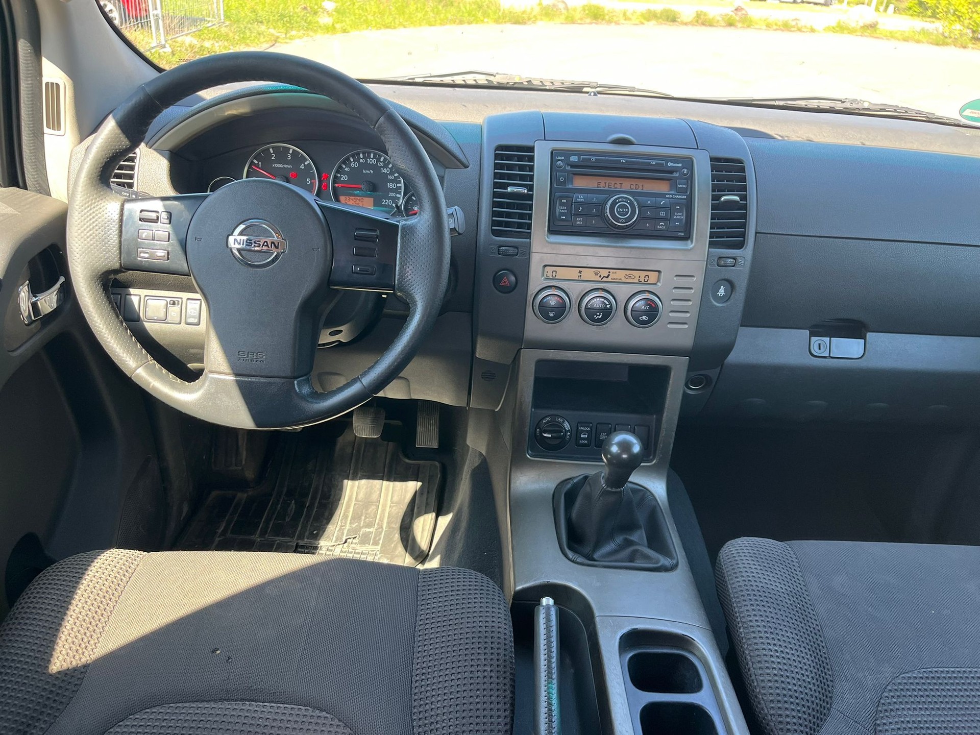 NISSAN Pathfinder 2.5 dCi LE-image-5