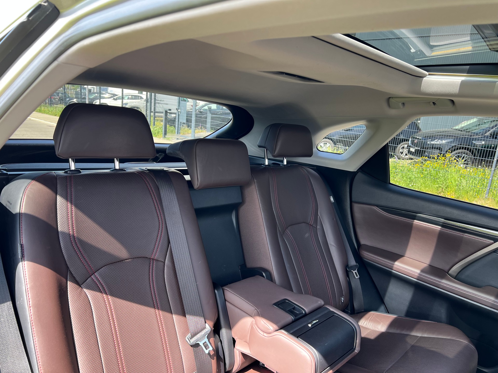 LEXUS RX 450h excellence AWD CVT-image-31