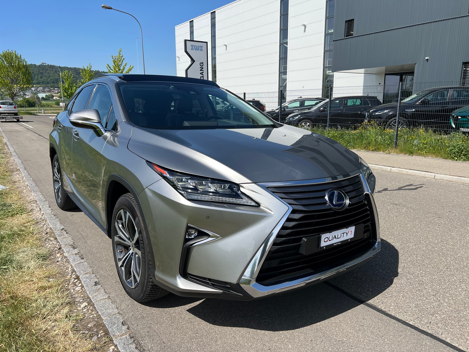 LEXUS RX 450h excellence AWD CVT-image-2