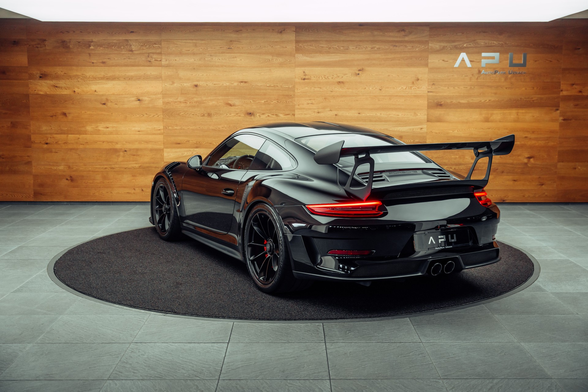 PORSCHE 911 GT3 RS PDK Weissach-image-2