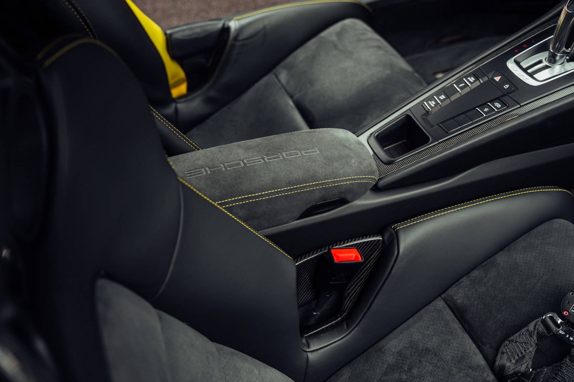PORSCHE 911 GT3 RS PDK Weissach-image-10