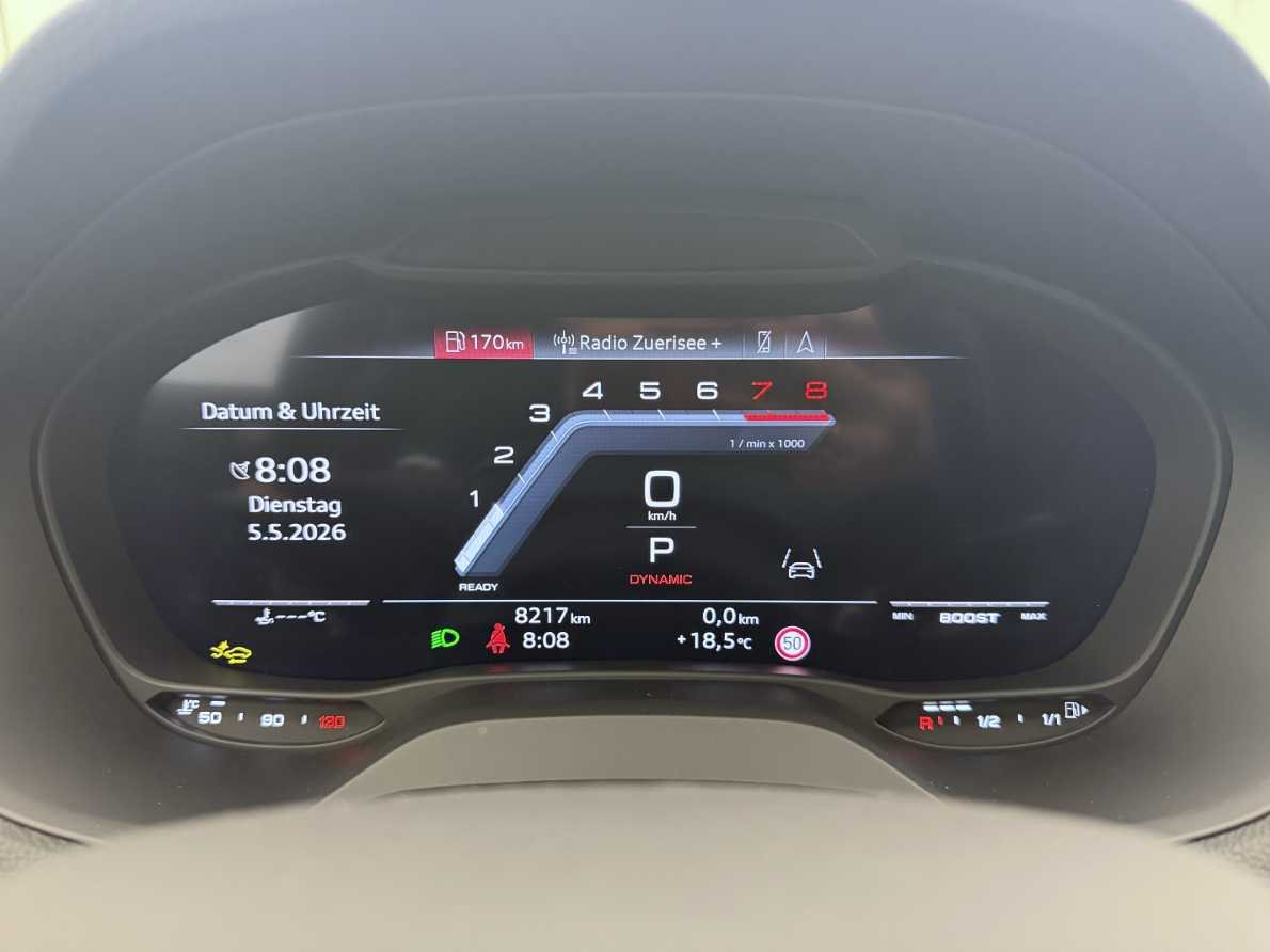 AUDI SQ2 TFSI quattro S-tronic-image-9