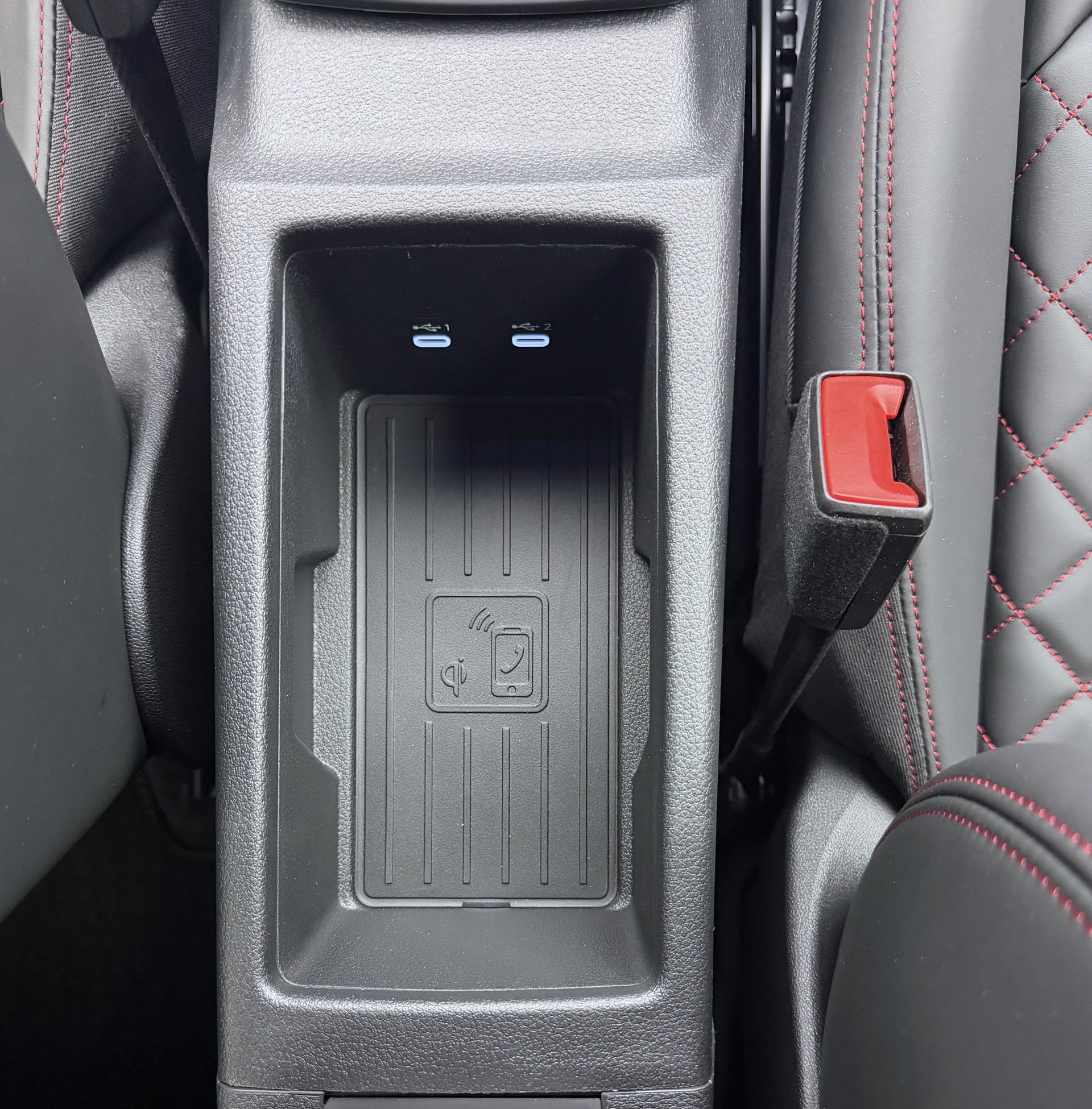 AUDI SQ2 TFSI quattro S-tronic-image-12
