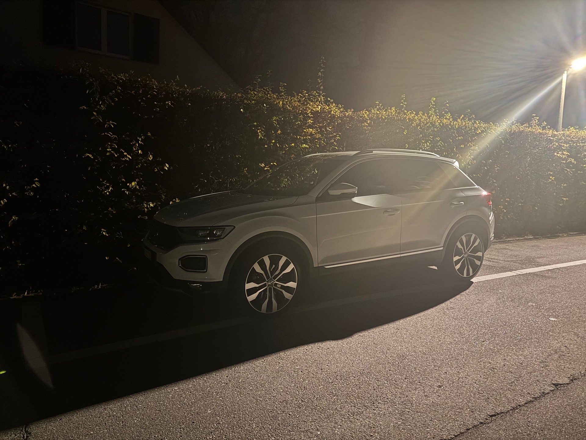 VW VW T-Roc 70th anniversary-image-8