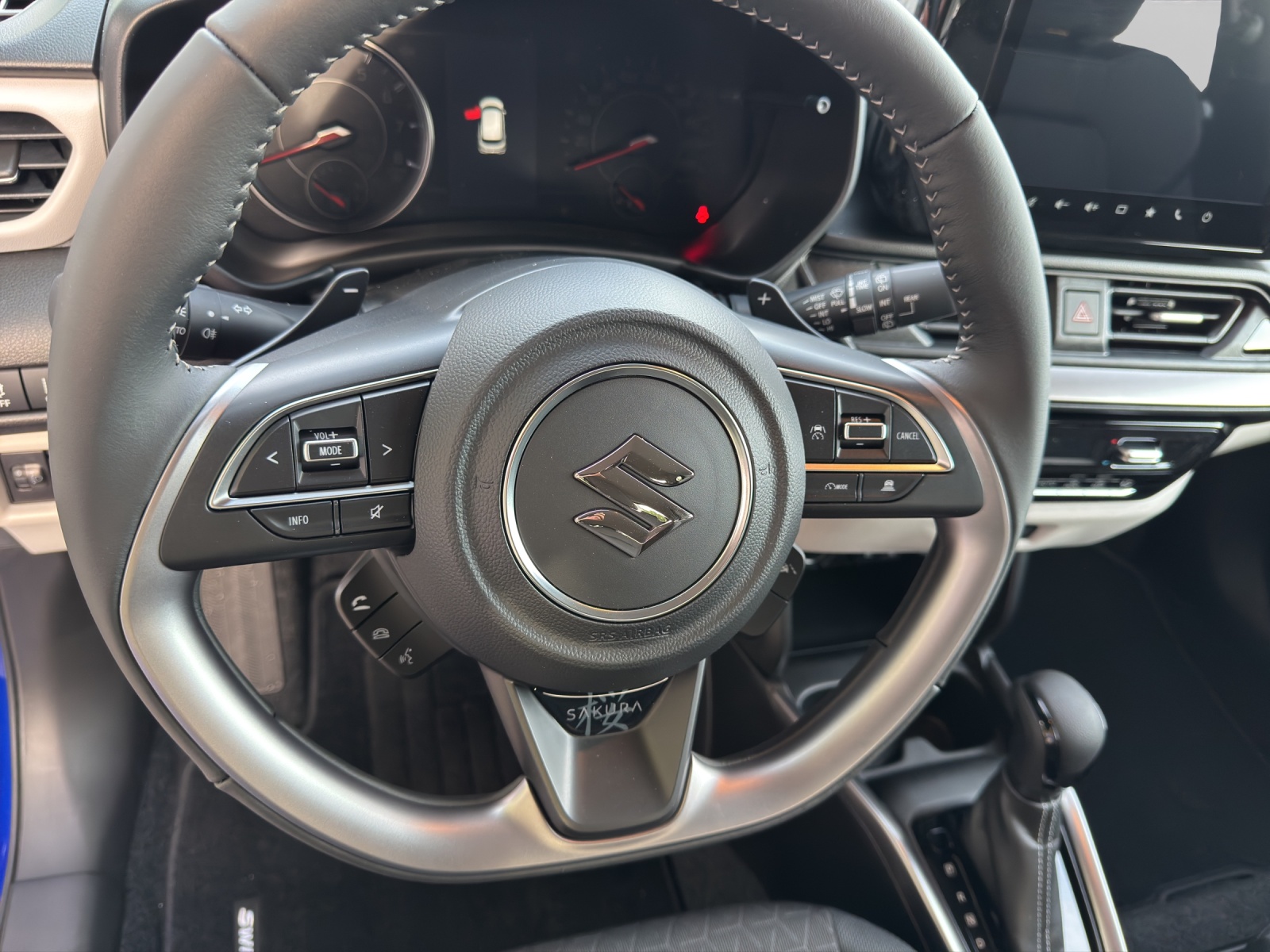 SUZUKI Swift 1.2 Sakura Top Hybrid-image-10