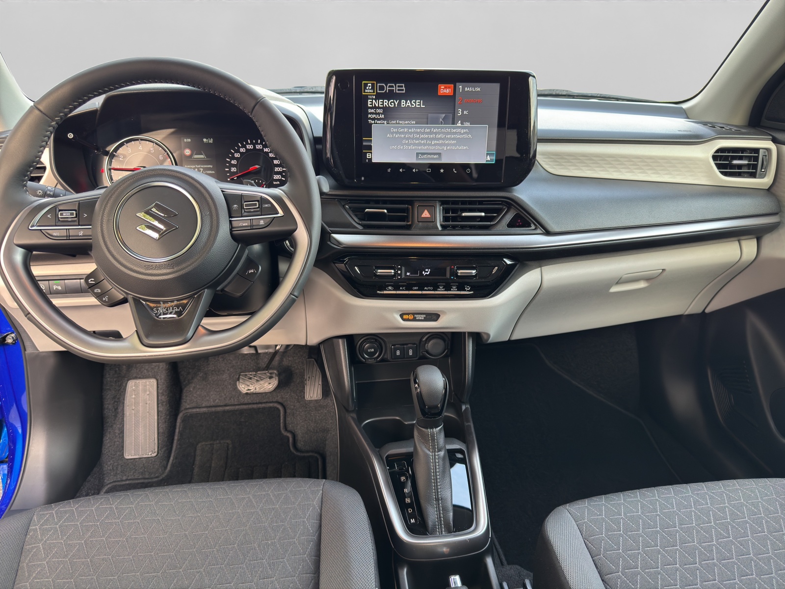 SUZUKI Swift 1.2 Sakura Top Hybrid-image-14
