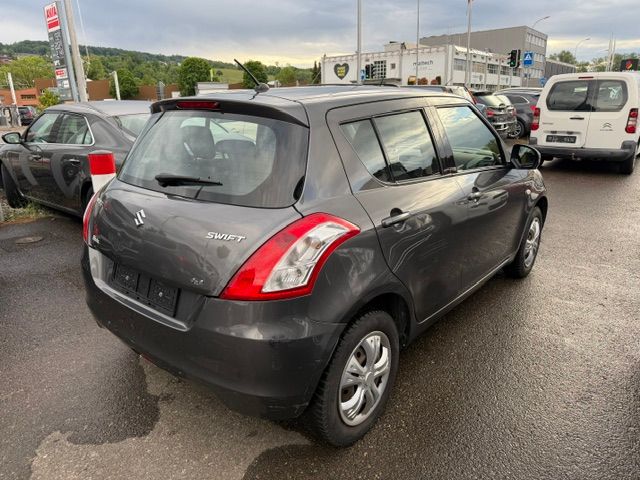 SUZUKI Swift 1.2i 16V GL 4x4-showroom-element-3