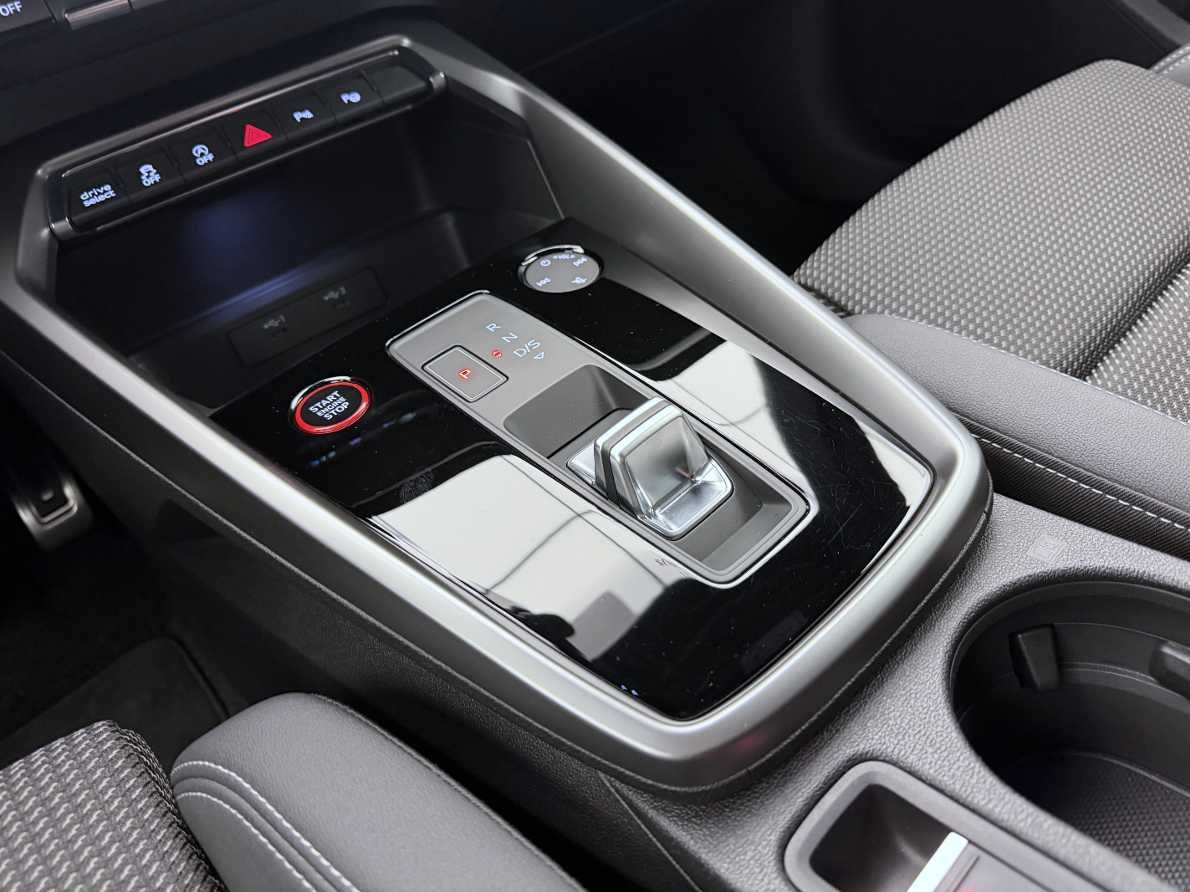 AUDI S3 Sportback 2.0 TFSI quattro S-tronic-image-13