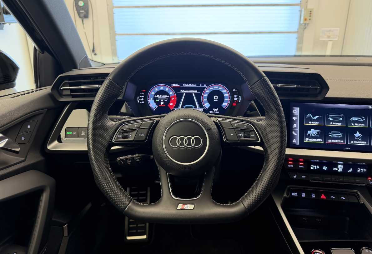 AUDI S3 Sportback 2.0 TFSI quattro S-tronic-image-8