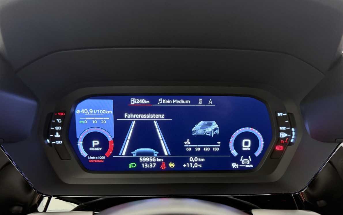 AUDI S3 Sportback 2.0 TFSI quattro S-tronic-image-10