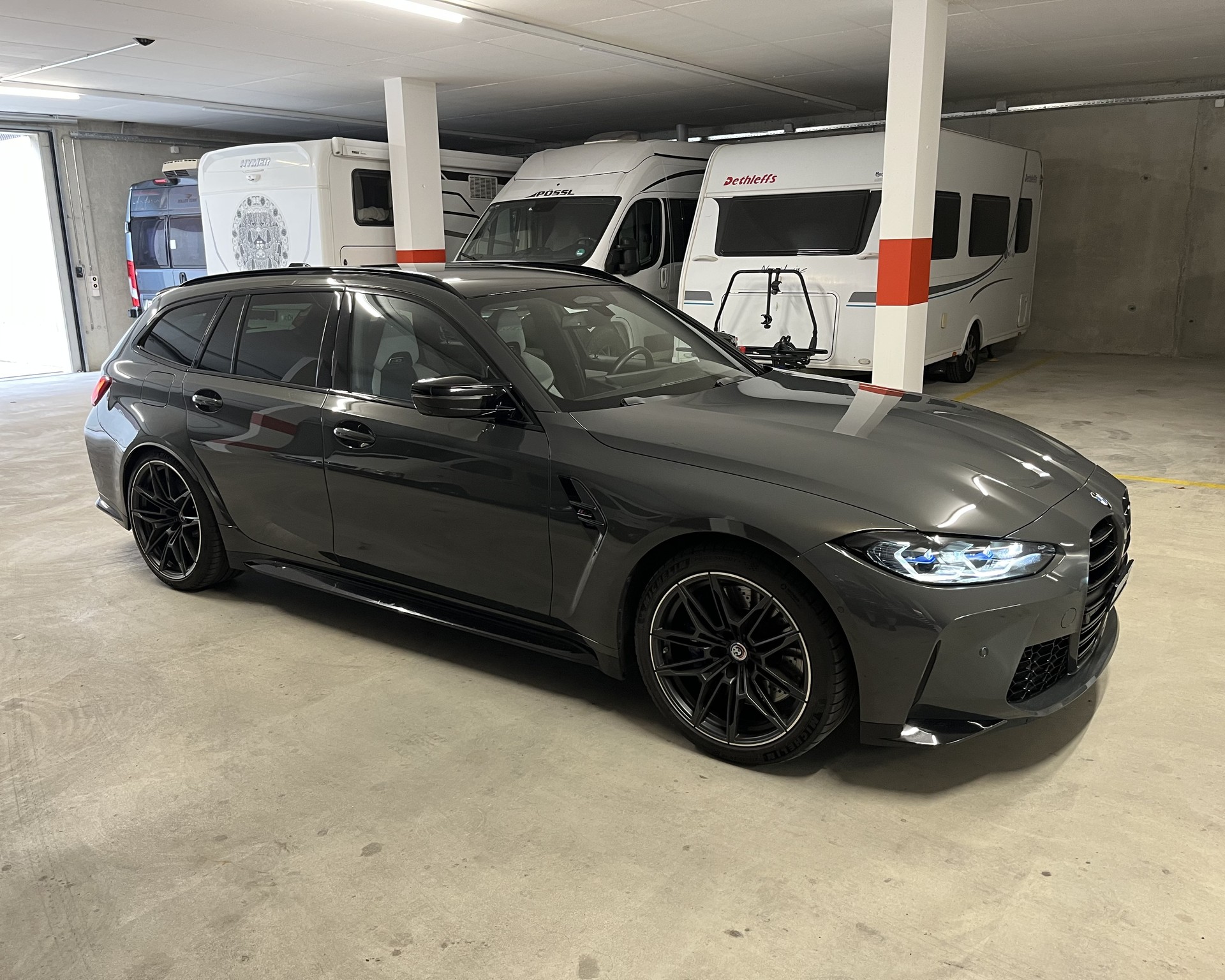 BMW M3 Competition xDrive-image-0