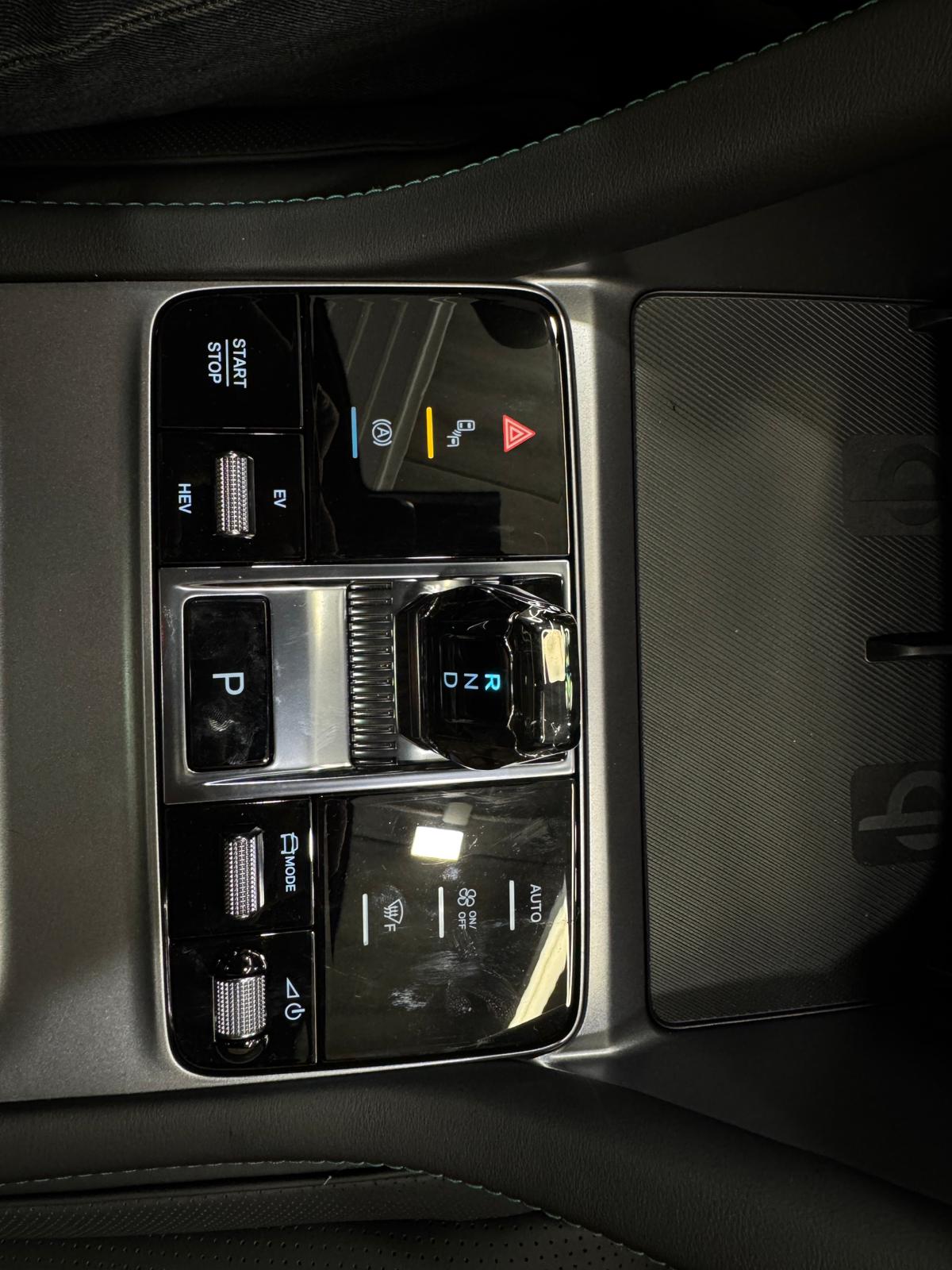 BYD Seal U DM-i Design AWD * Snow White*-image-14