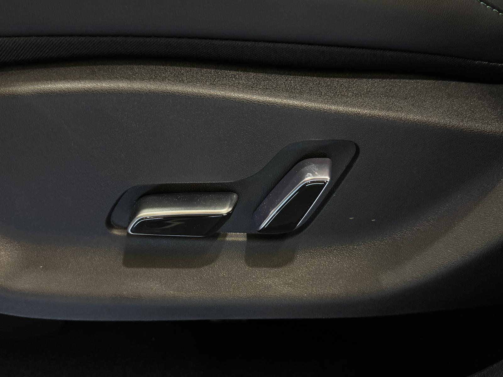 BYD Seal U DM-i Design AWD * Snow White*-image-15