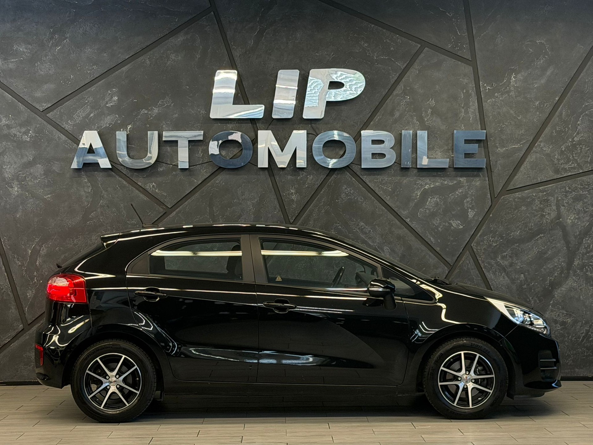 KIA Rio 1.4 CVVT Trend-image-3