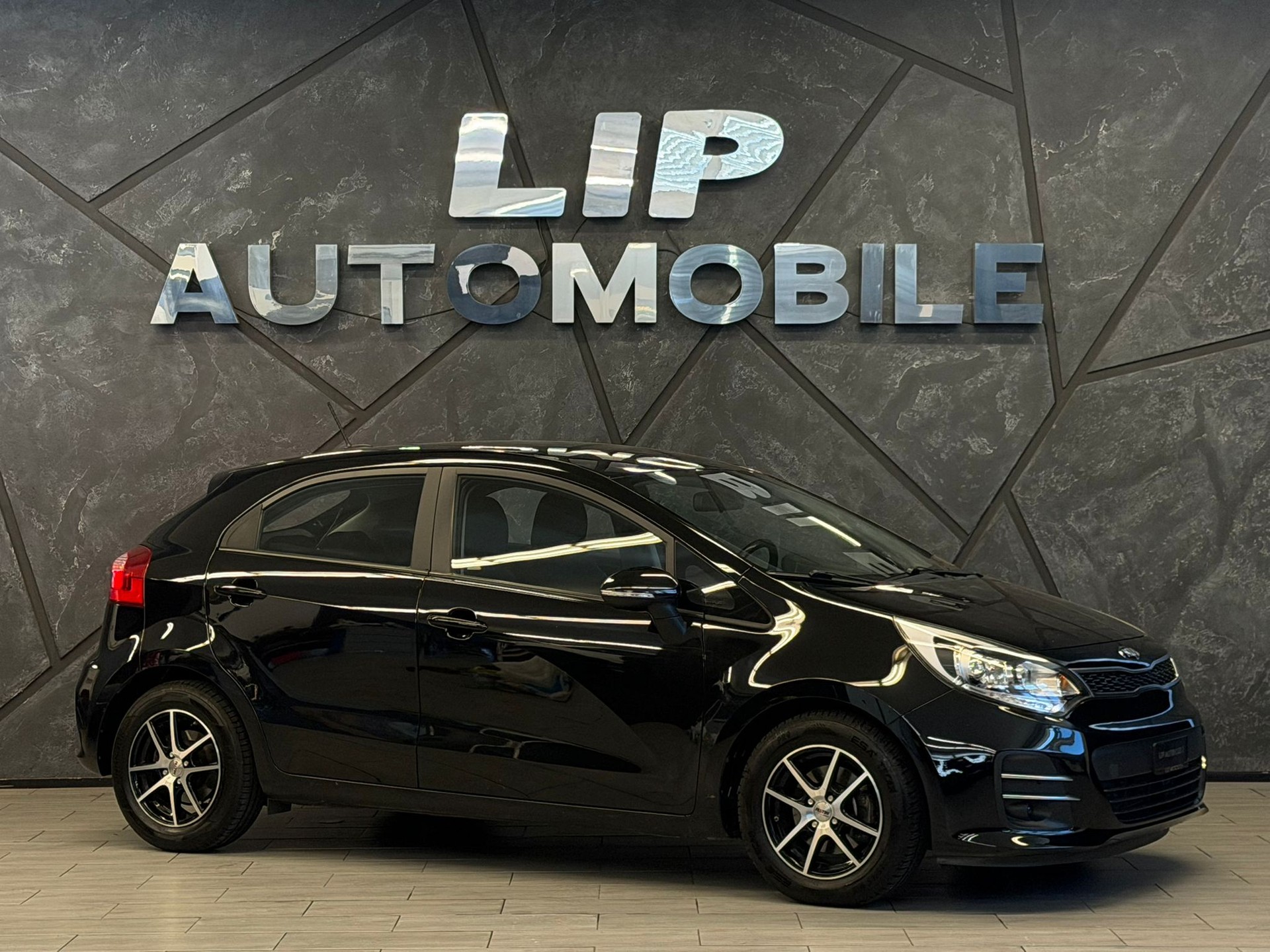 KIA Rio 1.4 CVVT Trend-image-2