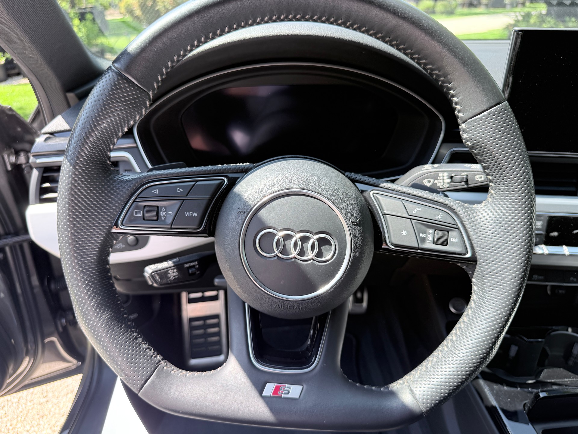 AUDI A4 Avant 45 TFSI advanced S-tronic quattro-image-11