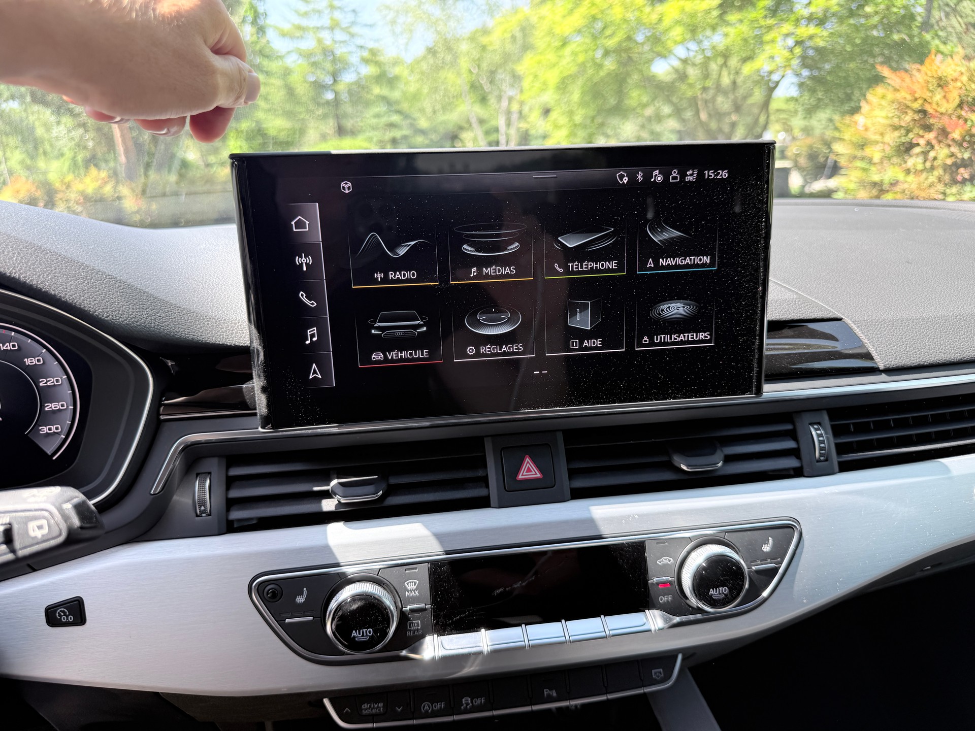 AUDI A4 Avant 45 TFSI advanced S-tronic quattro-image-12