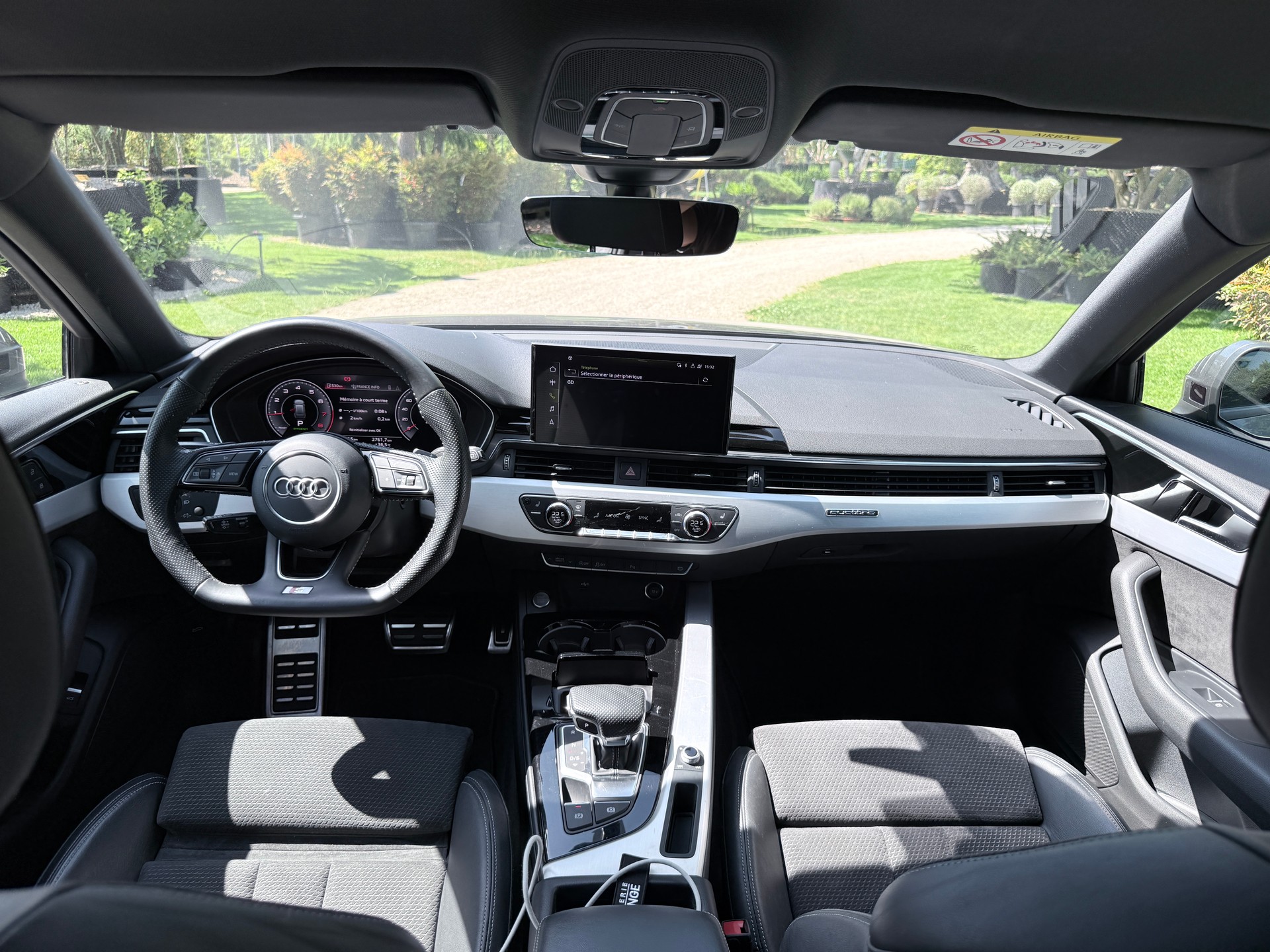 AUDI A4 Avant 45 TFSI advanced S-tronic quattro-image-13