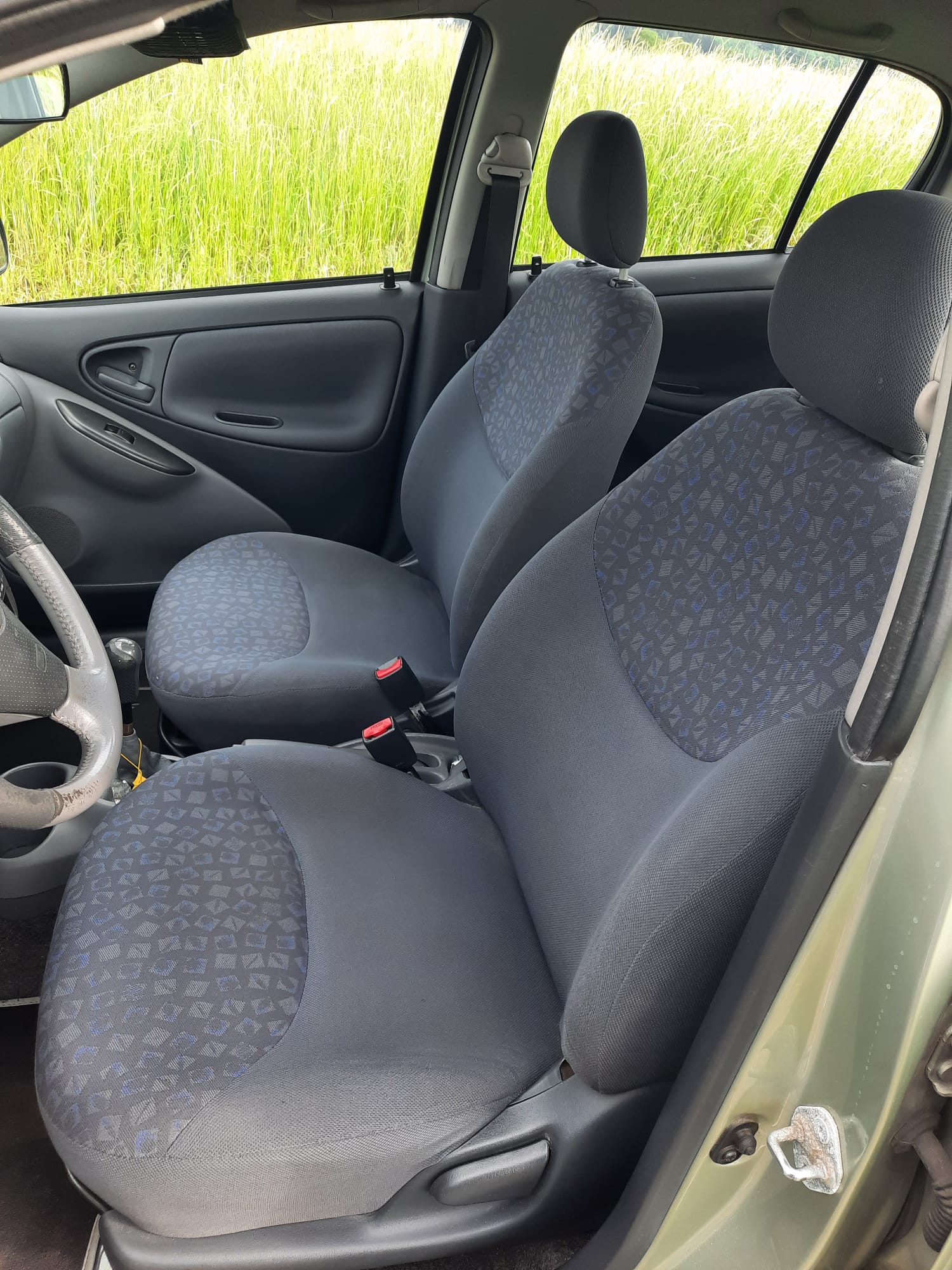 TOYOTA Yaris 1.3 Linea Luna-image-9