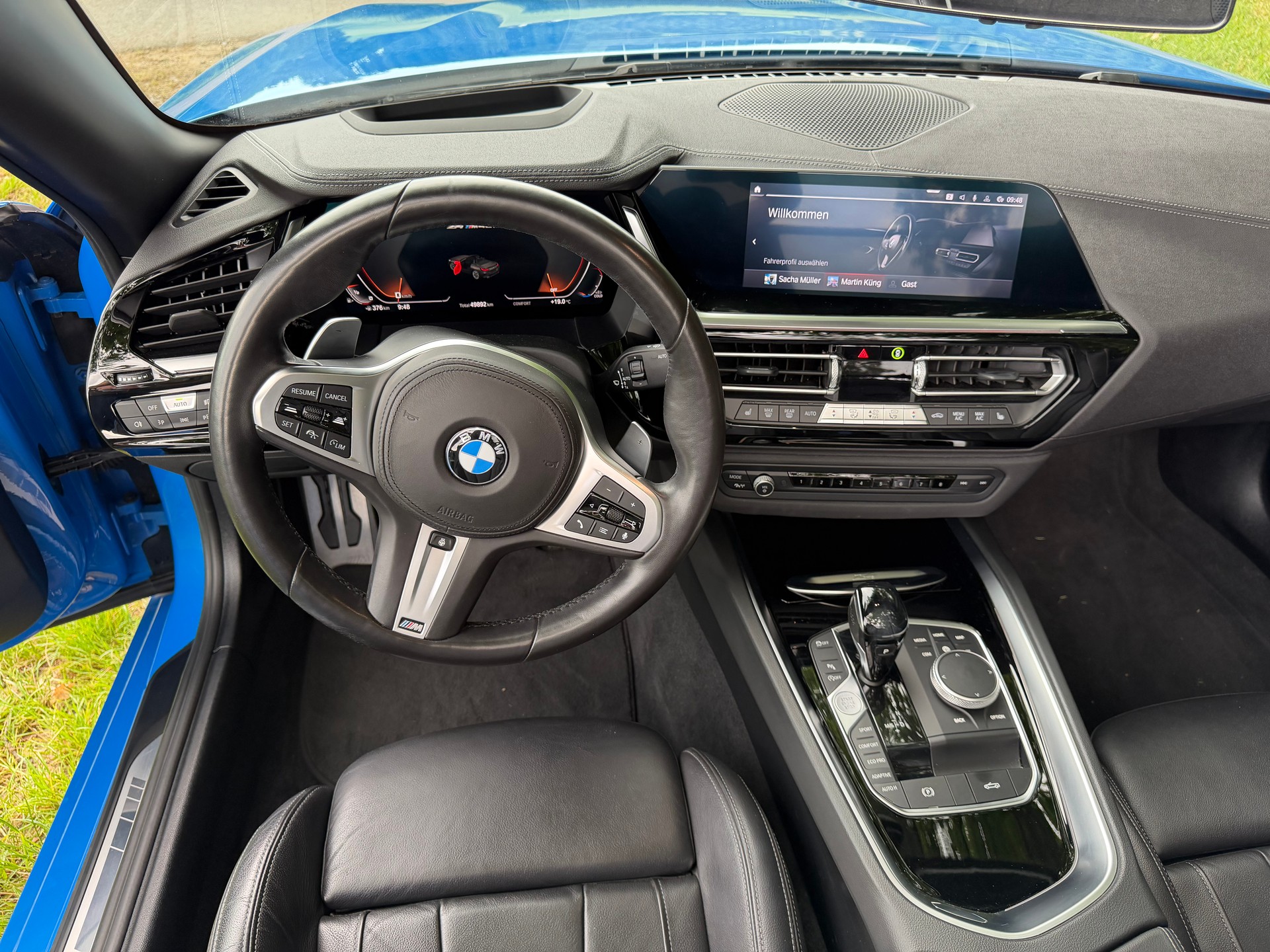BMW M40i-image-4