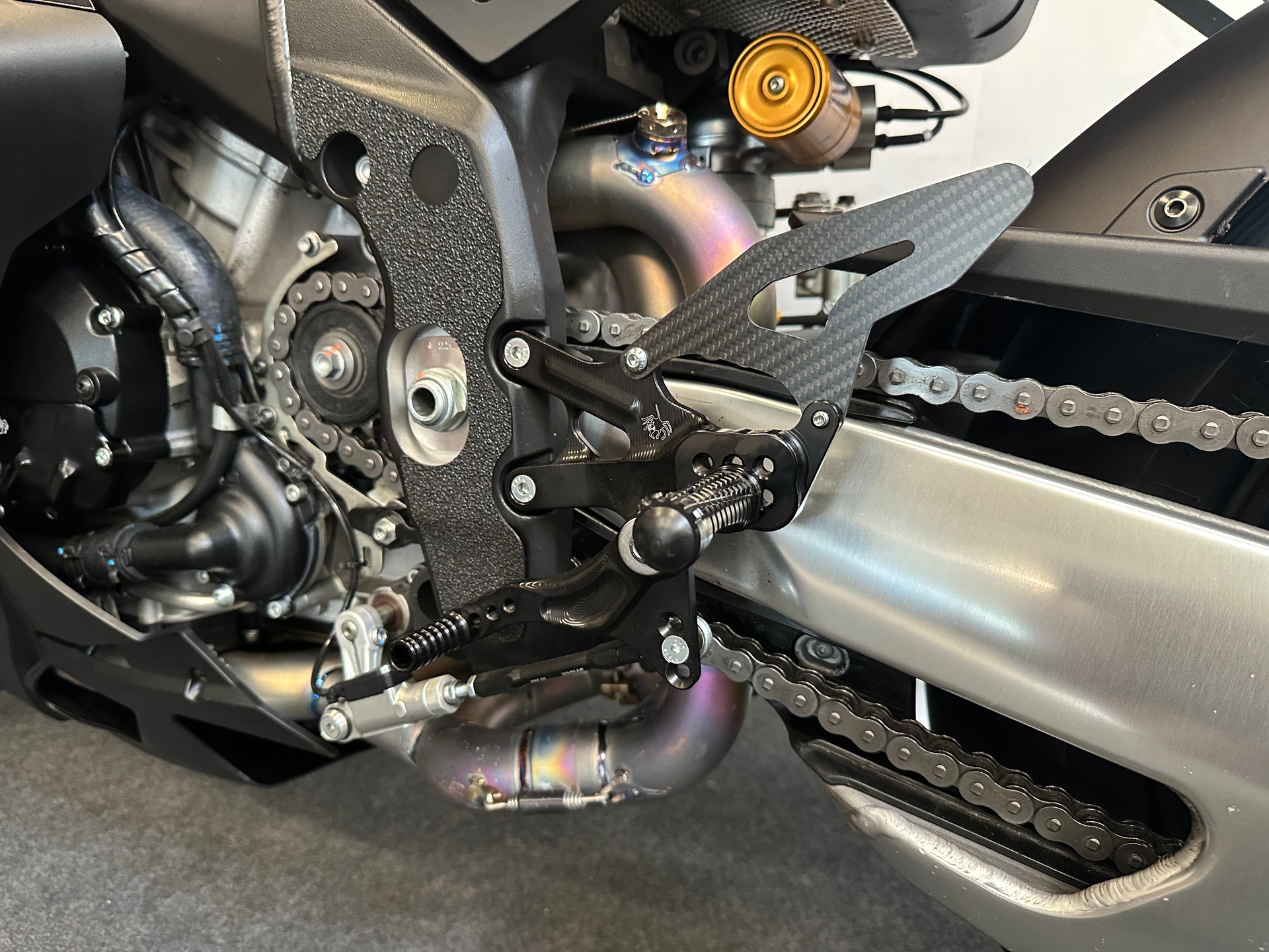 APRILIA RSV4 1100 E5+ Factory-image-5