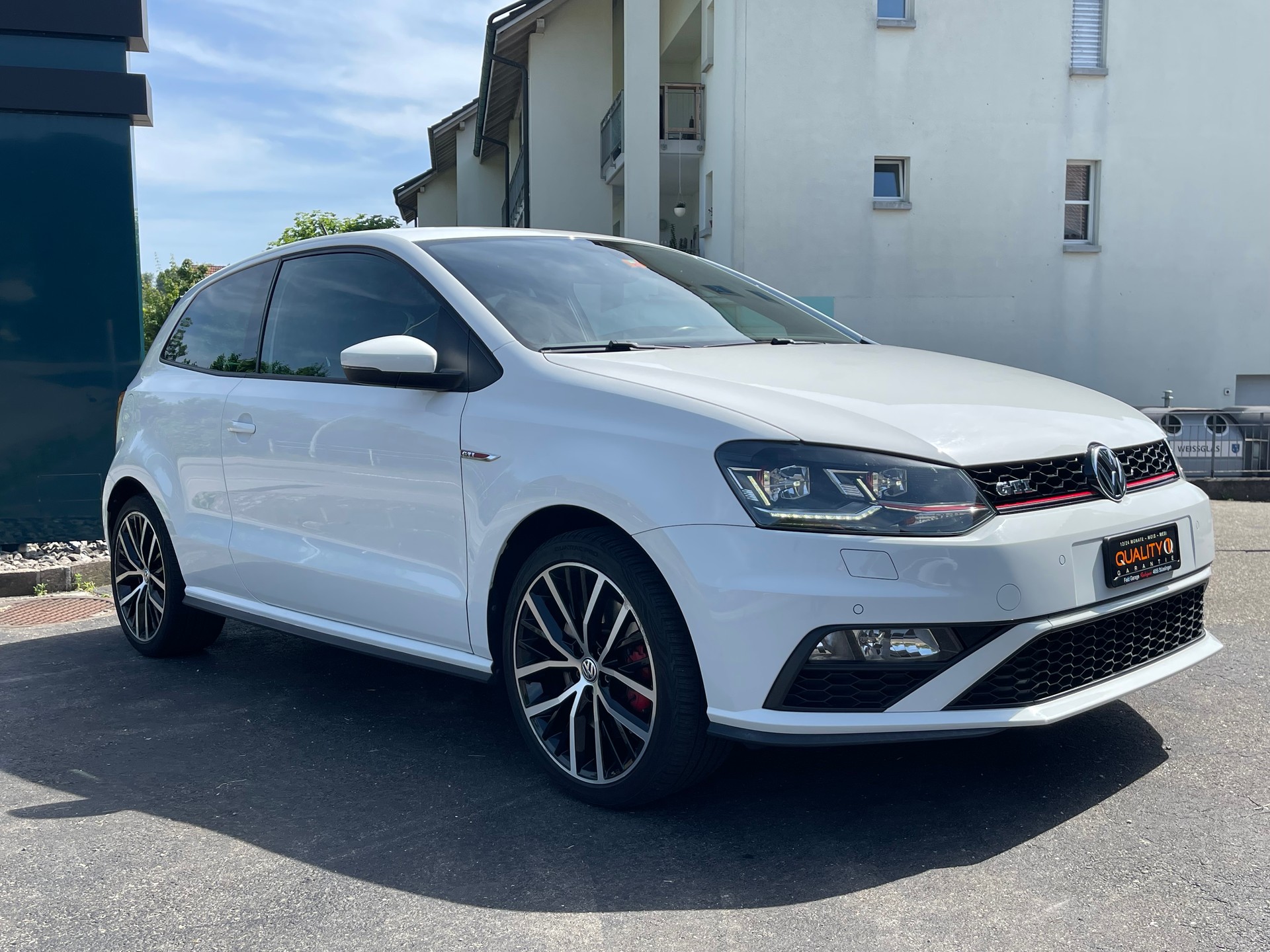 VW Polo 1.8 TSI GTI-image-10