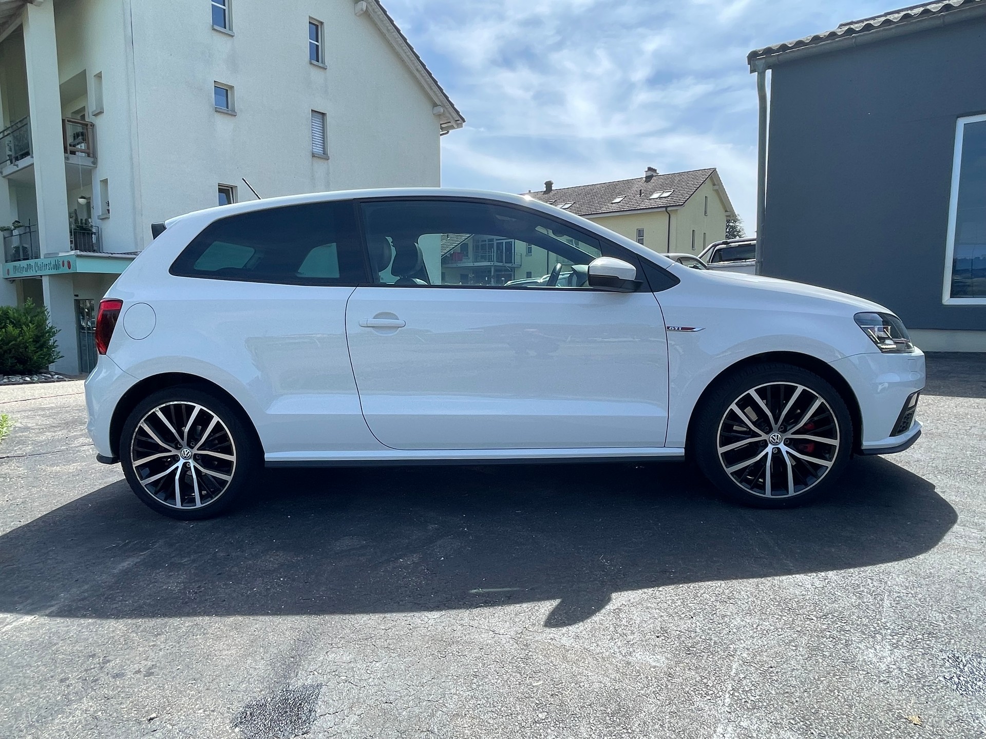VW Polo 1.8 TSI GTI-image-9