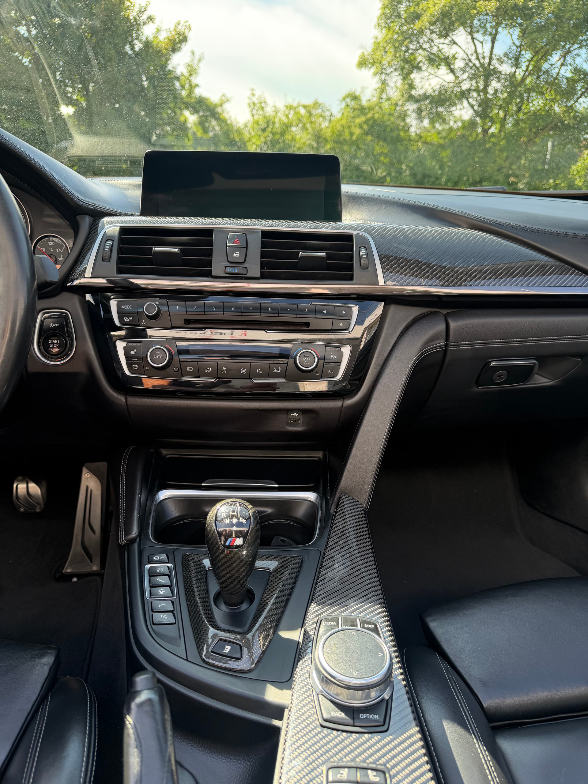 BMW M4 Cabriolet Competition DKG-image-8
