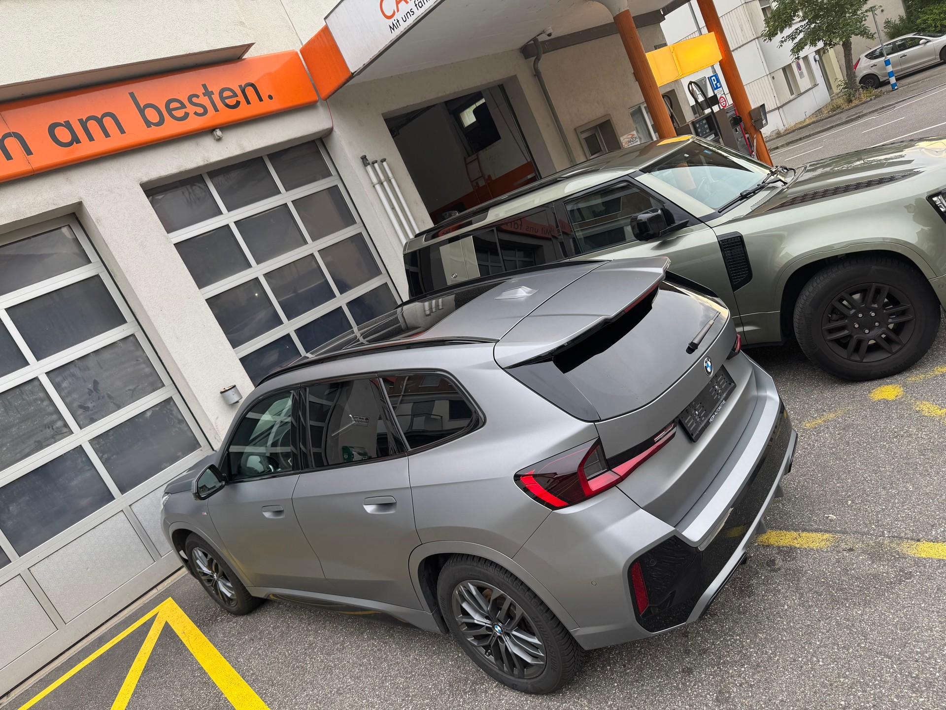 BMW X1 xDrive 23i 48V M Sport-image-1