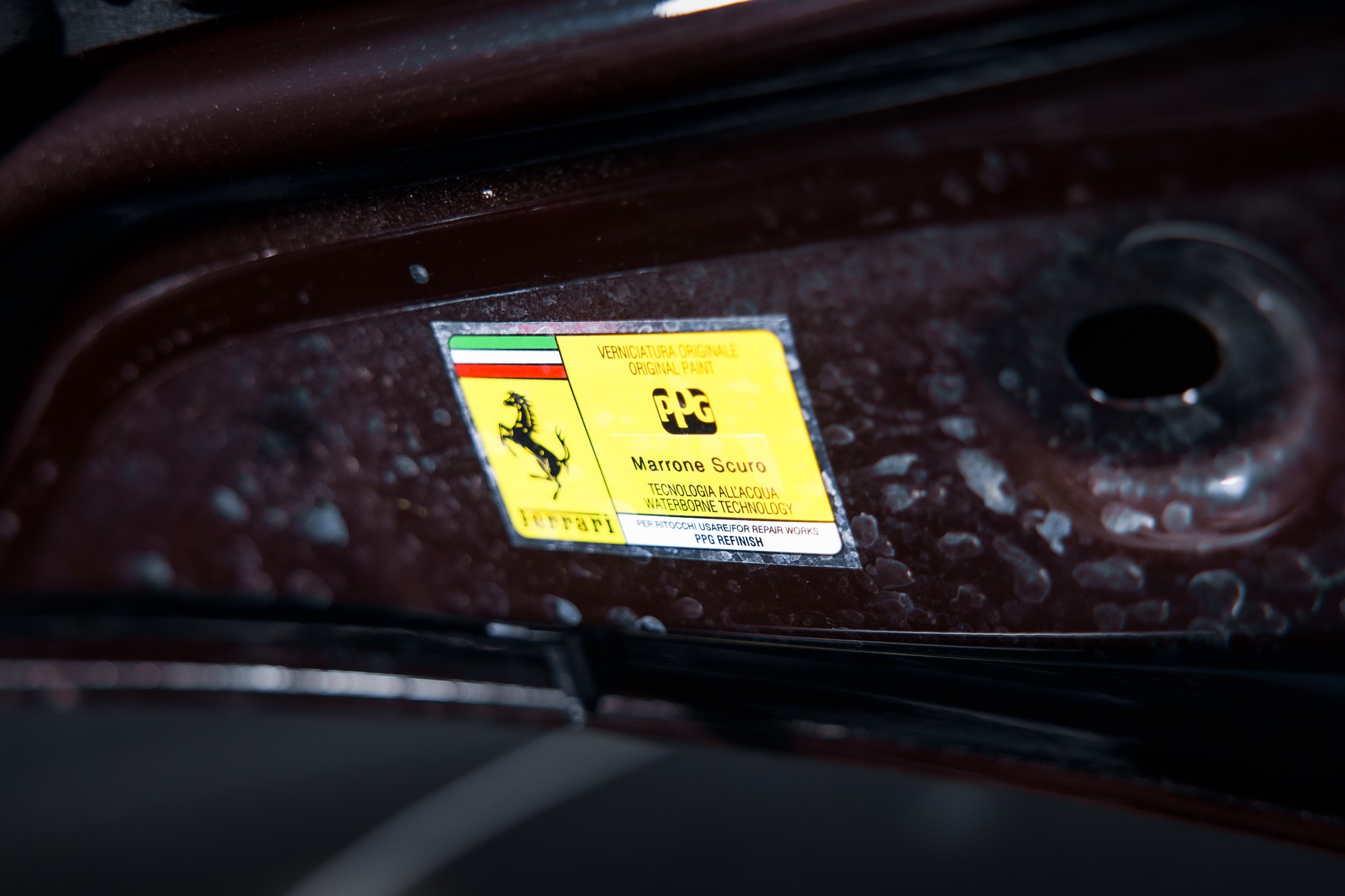 FERRARI GTC 4 Lusso Tailor Made 70 Anni Collection-image-23