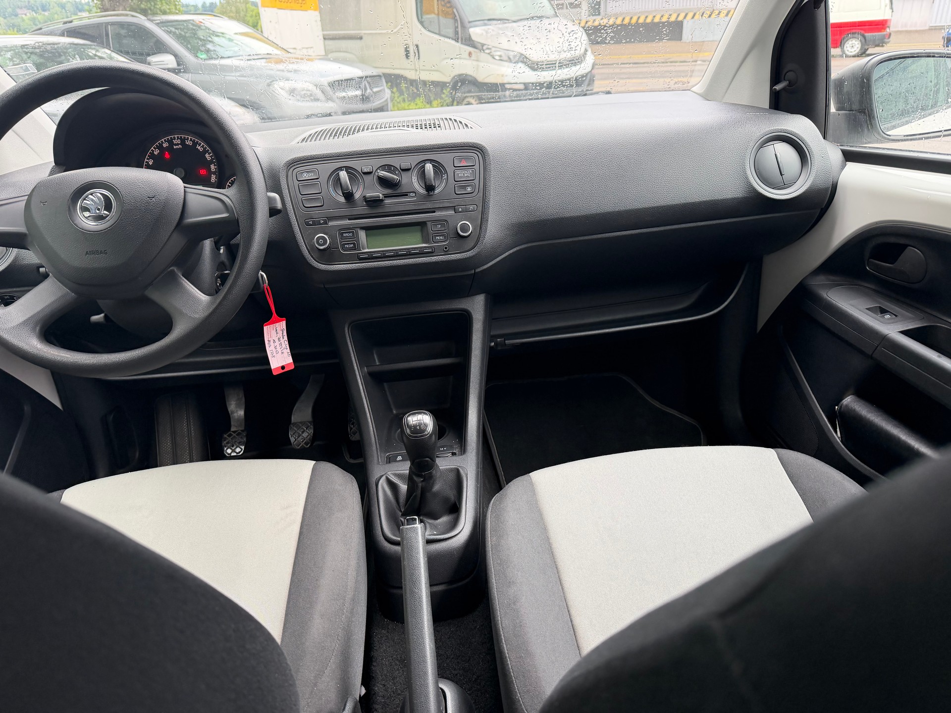 SKODA 1.0-image-9