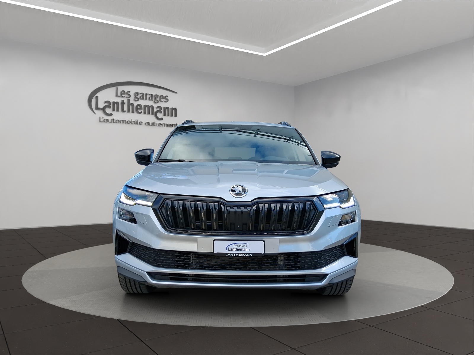 SKODA Karoq 2.0 TSI SportLine 4x4 DSG-image-6