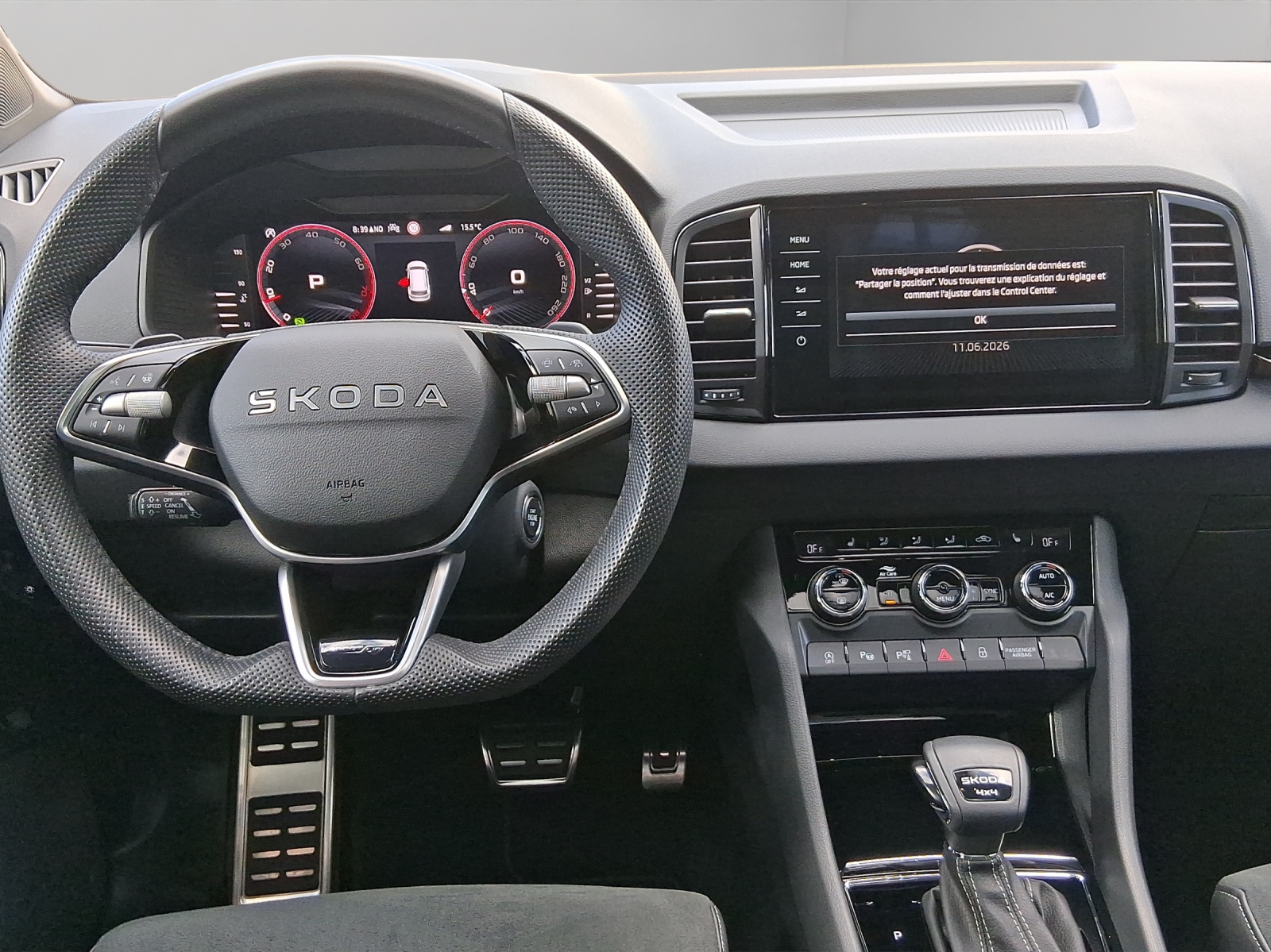 SKODA Karoq 2.0 TSI SportLine 4x4 DSG-image-9