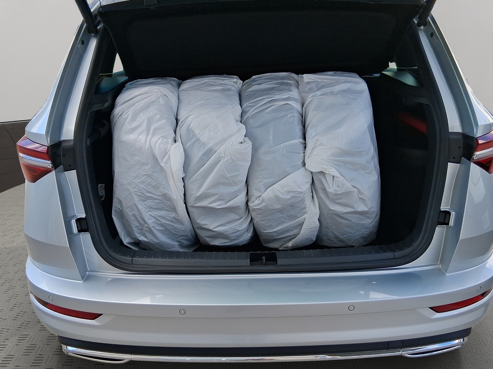 SKODA Karoq 2.0 TSI SportLine 4x4 DSG-image-18