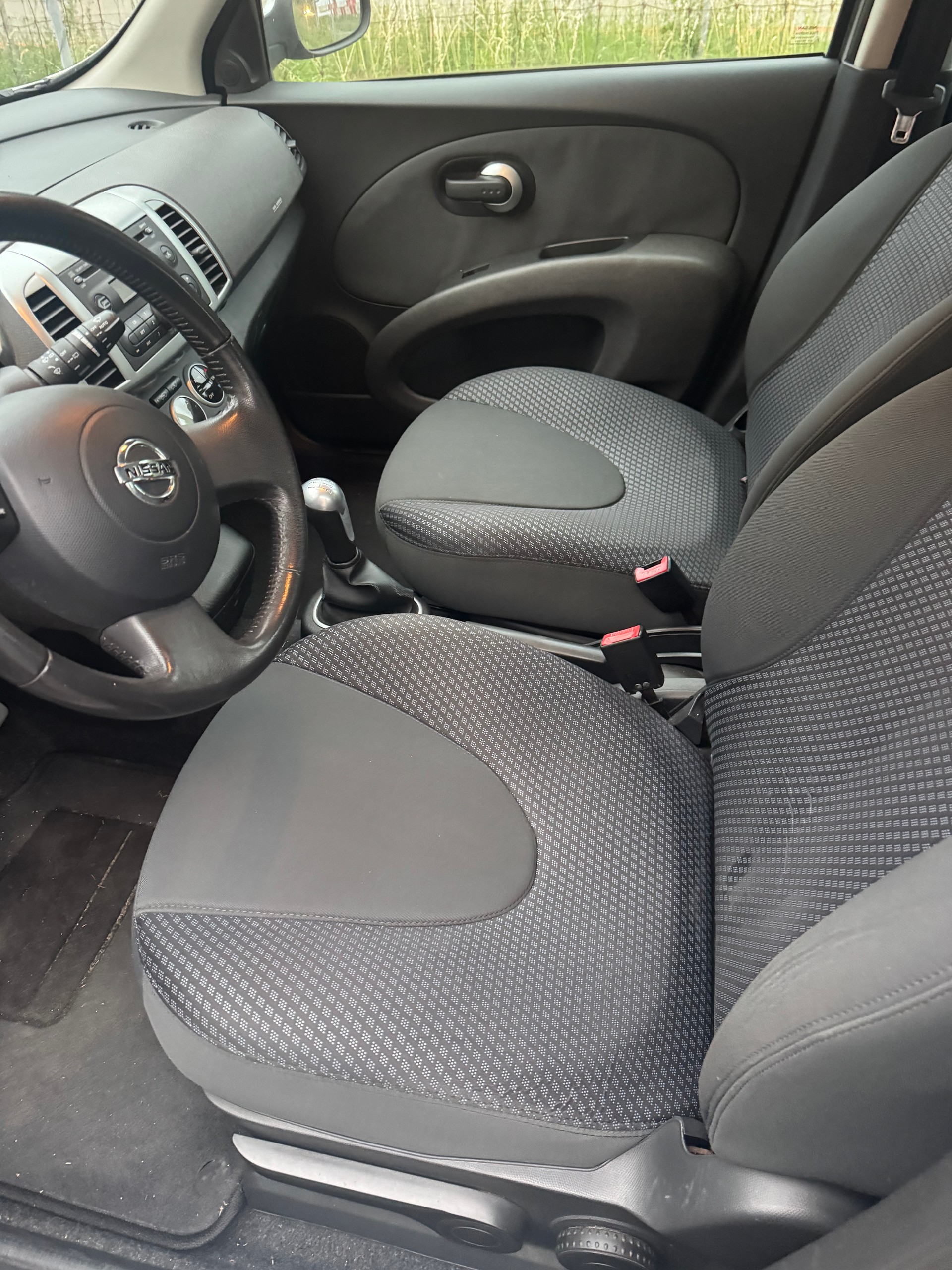 NISSAN Micra 1.6 SR Pack-image-6