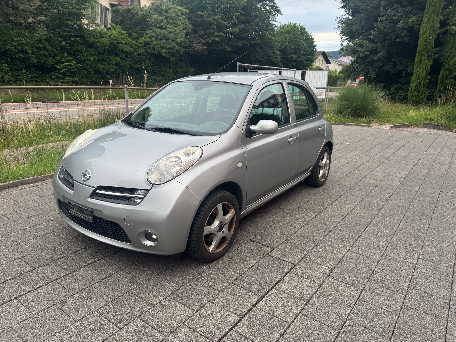 NISSAN Micra 1.6 SR Pack-image-3