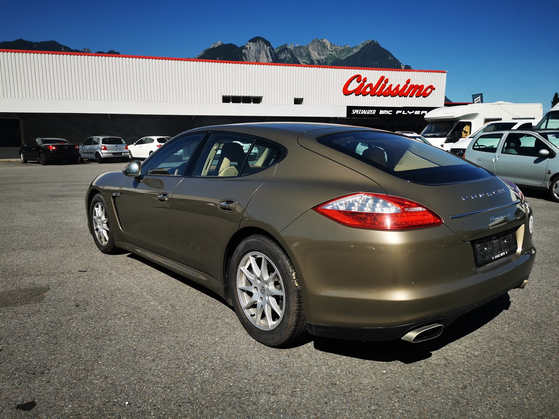 PORSCHE Panamera 4 3.6 PDK-image-4