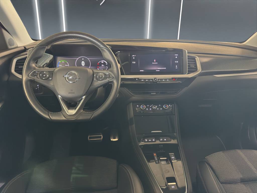 OPEL Grandland 1.6 Hybrid Elegance Automatik-image-5