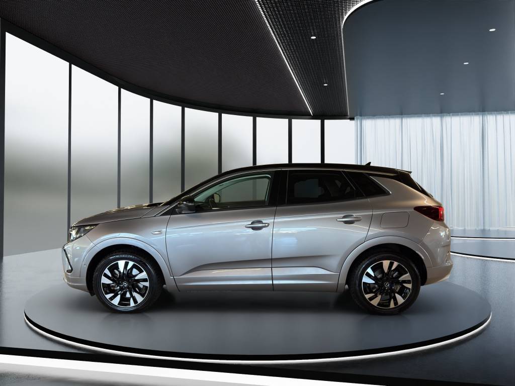 OPEL Grandland 1.6 Hybrid Elegance Automatik-image-2