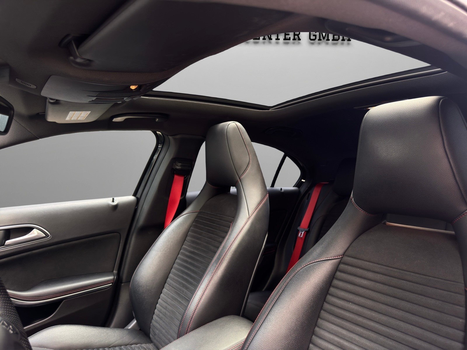 MERCEDES-BENZ A 250 Sport 7G-DCT-image-12