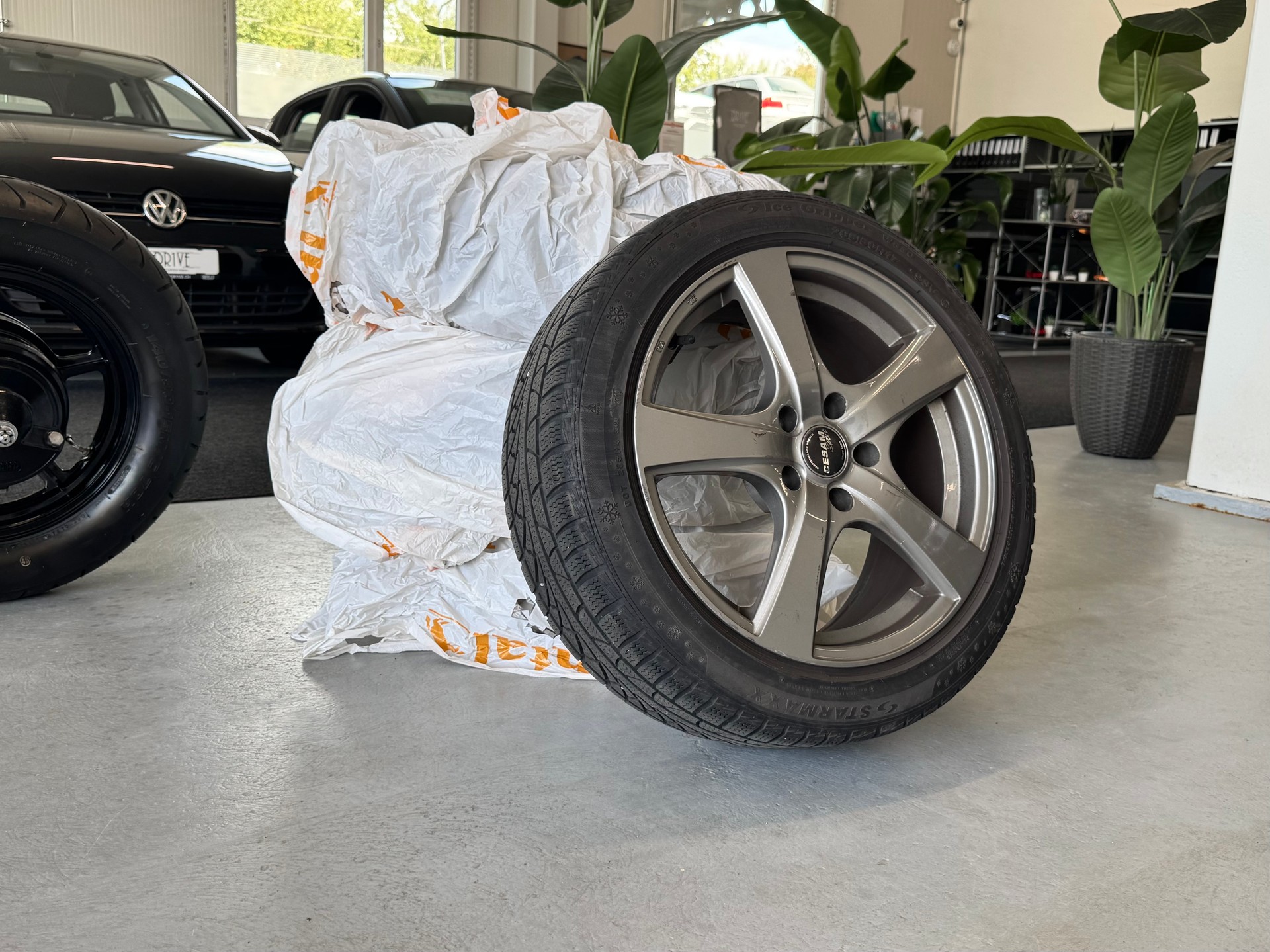 MERCEDES-BENZ A 250 Sport 7G-DCT-image-23
