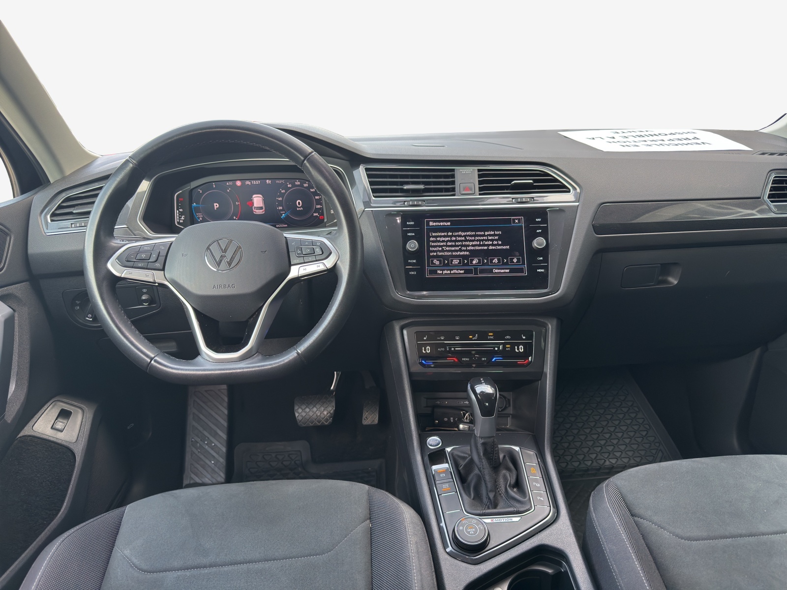 VW Tiguan 2.0 TDI SCR Elegance 4Motion DSG-image-8