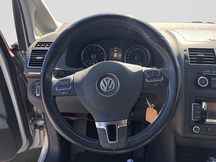 VW Touran 1.4 TSI Highline DSG-image-7