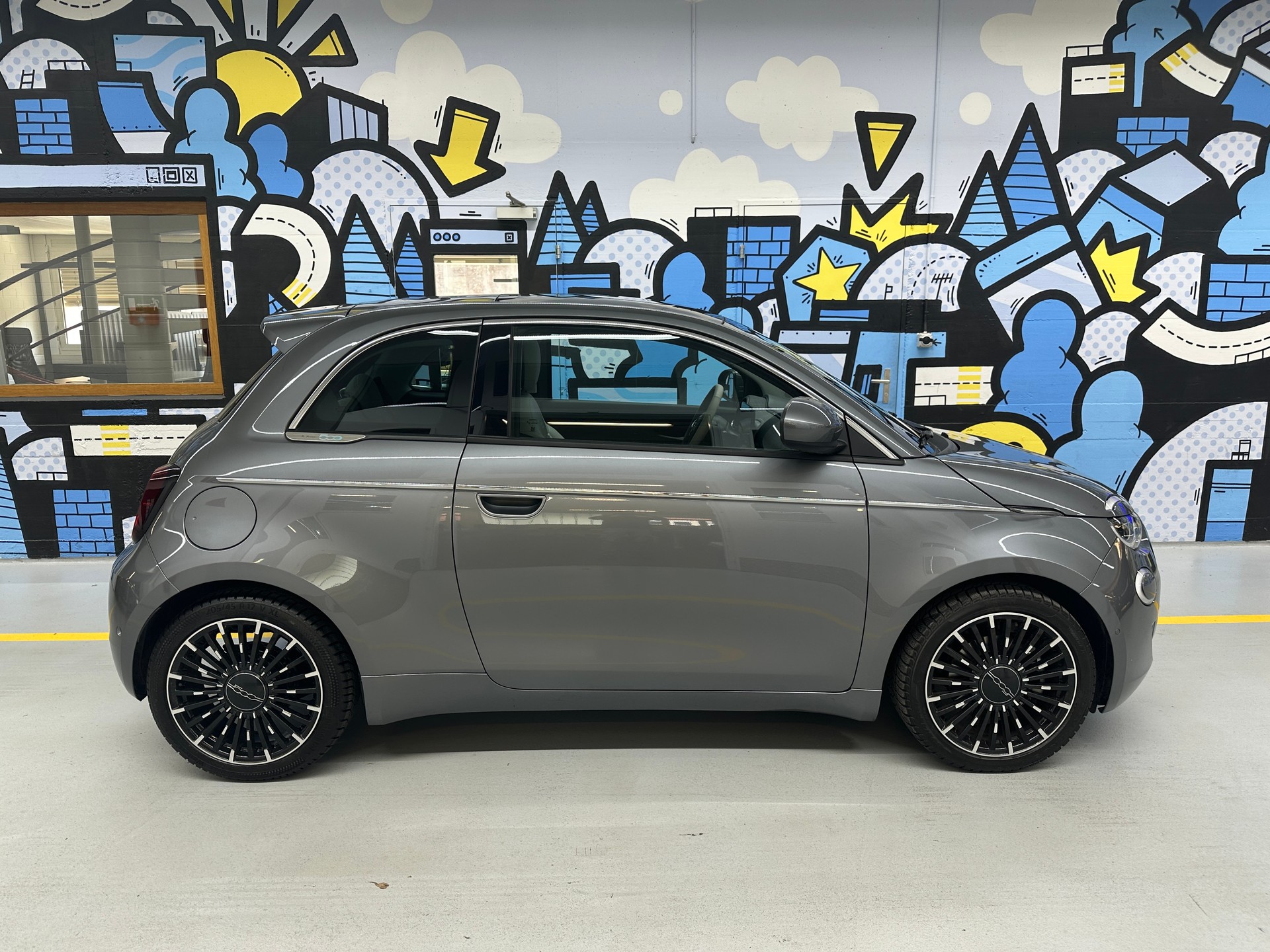 FIAT 500 electric 87 kW La Prima-image-2
