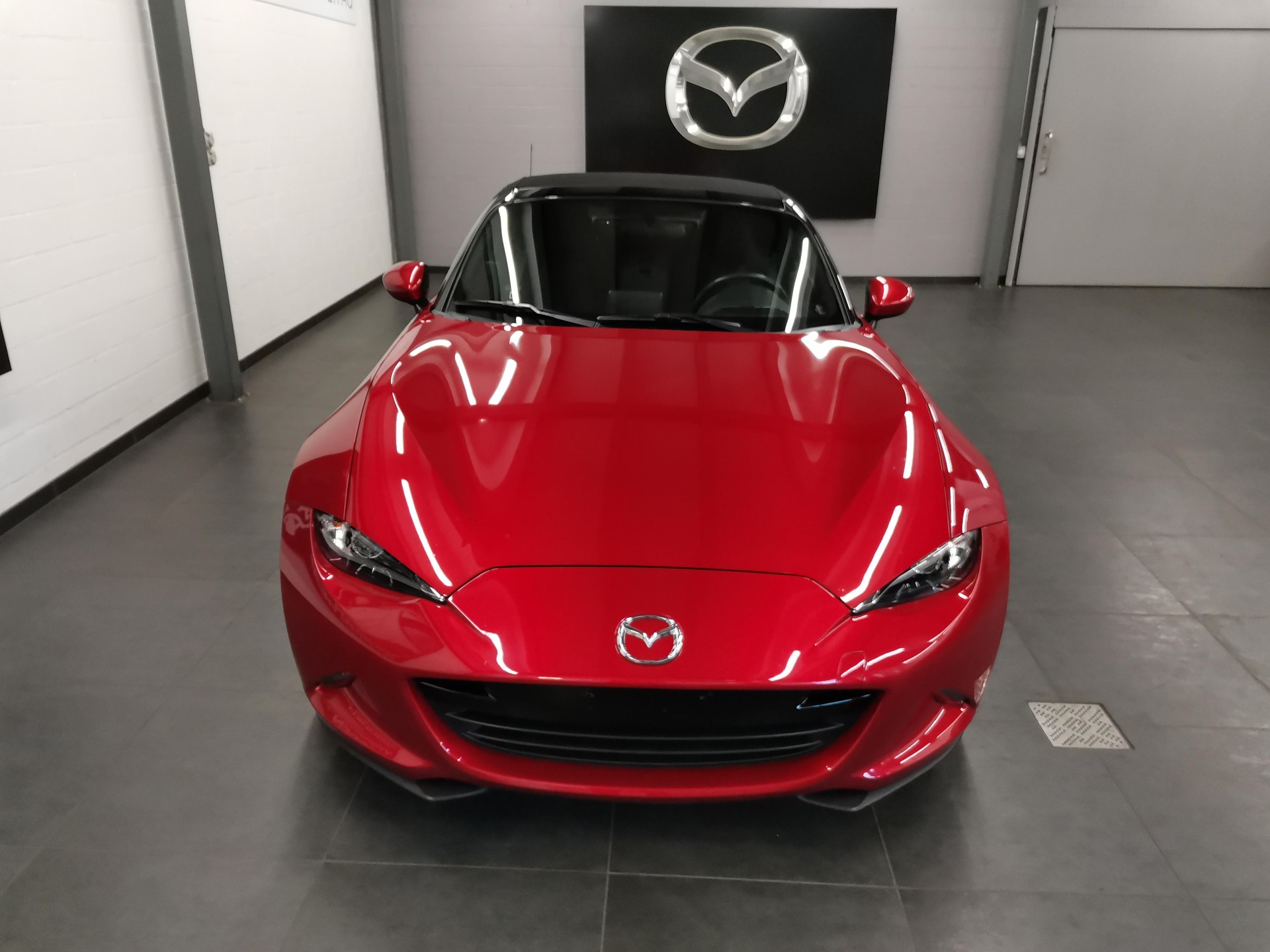MAZDA MX-5 1.5 Ambition-image-1