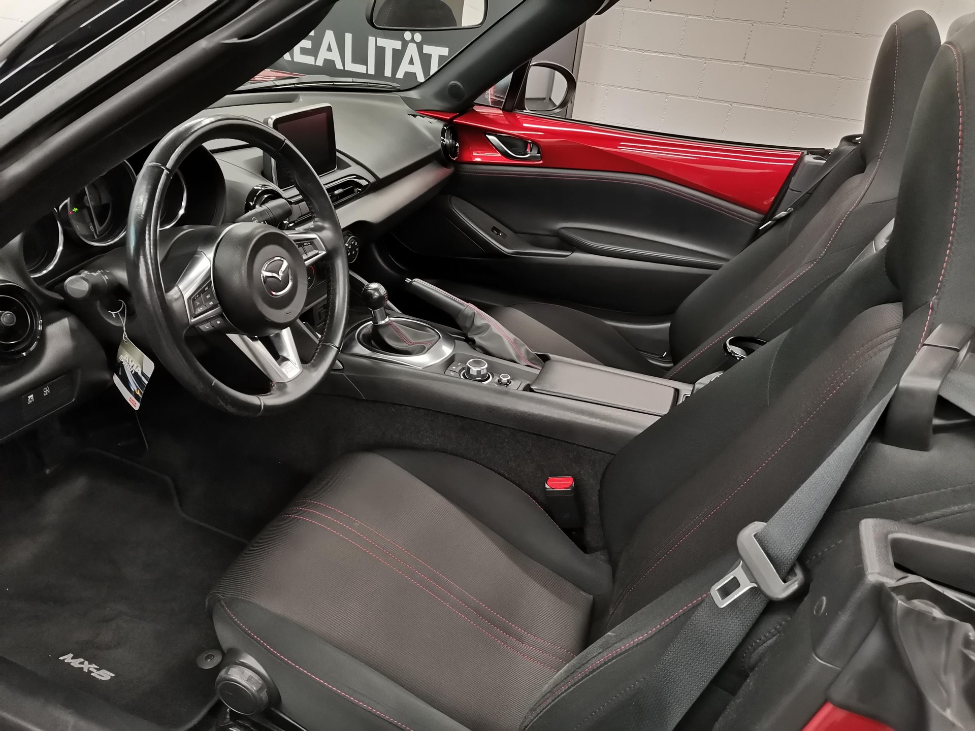 MAZDA MX-5 1.5 Ambition-image-7