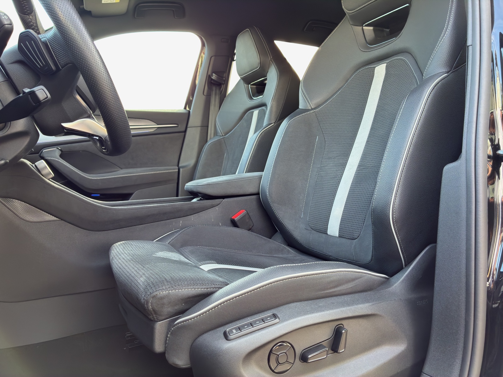 SKODA Kodiaq 1.5 TSI PHEV Sportline-image-7