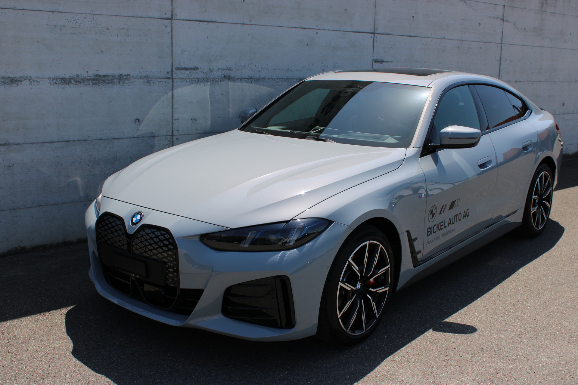 BMW i4 eDrive 40 M Sport Pro-image-0