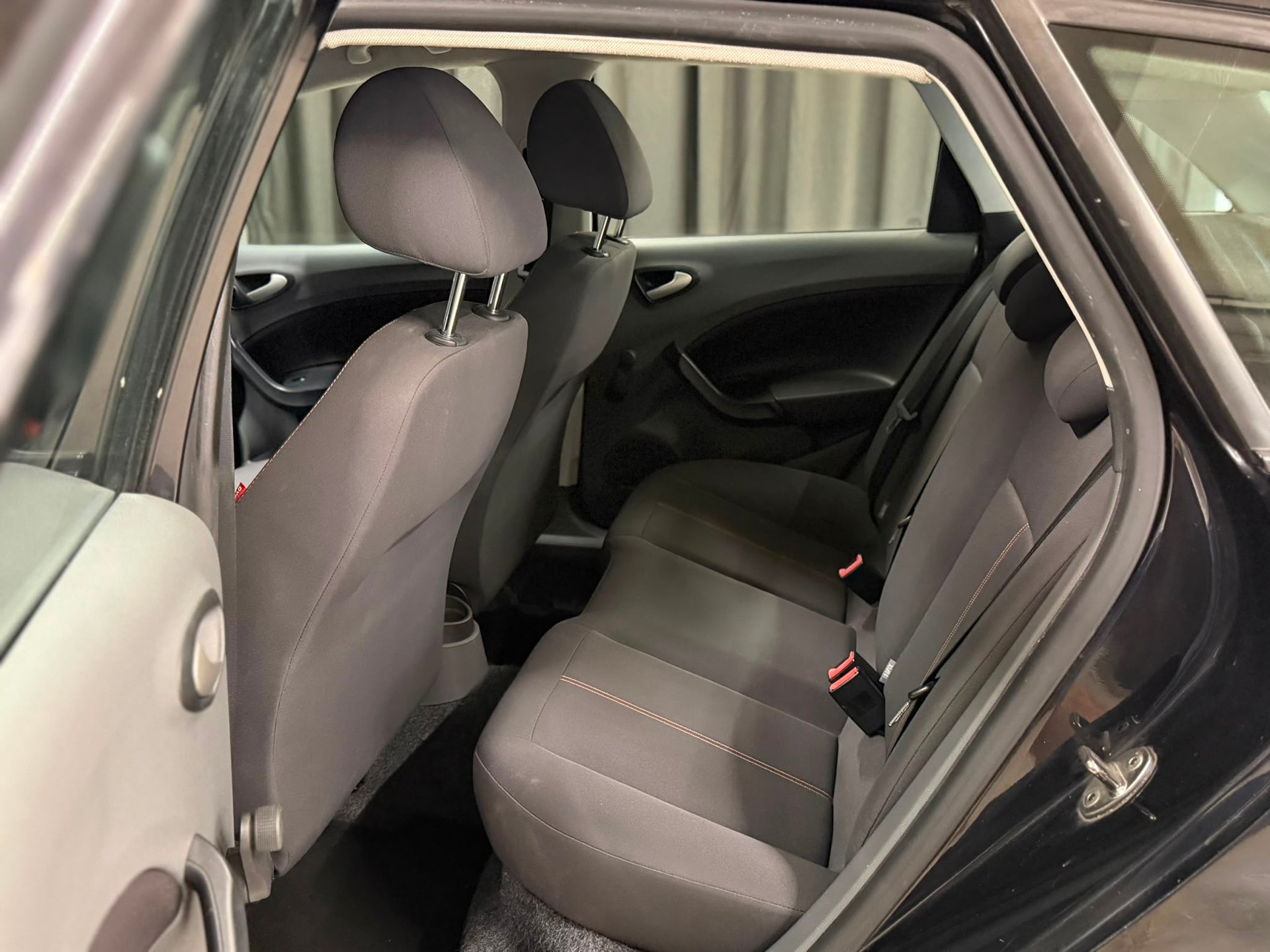 SEAT Ibiza ST 1.4 Style-image-7