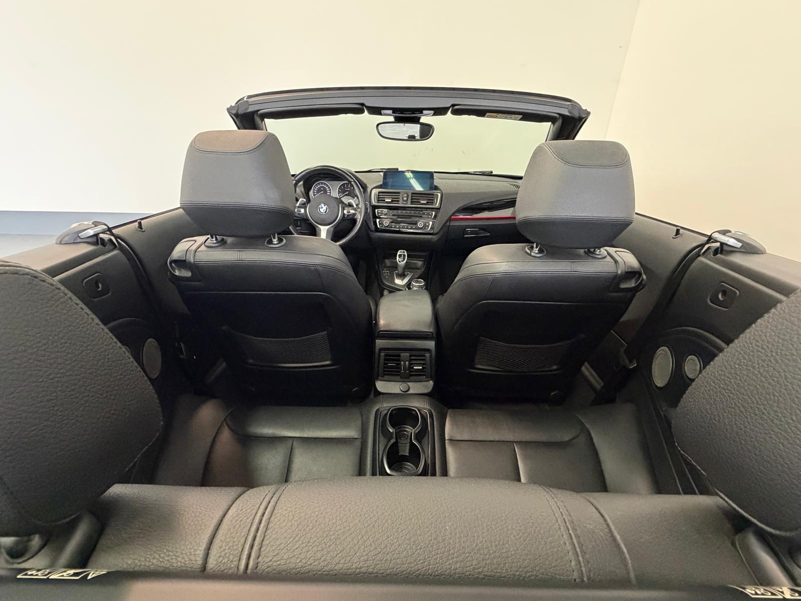 BMW 220i Sport Line Steptronic-image-23